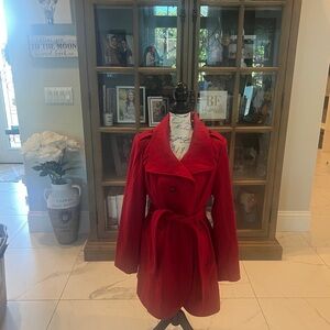 Guess Vibrant Red Outerwear